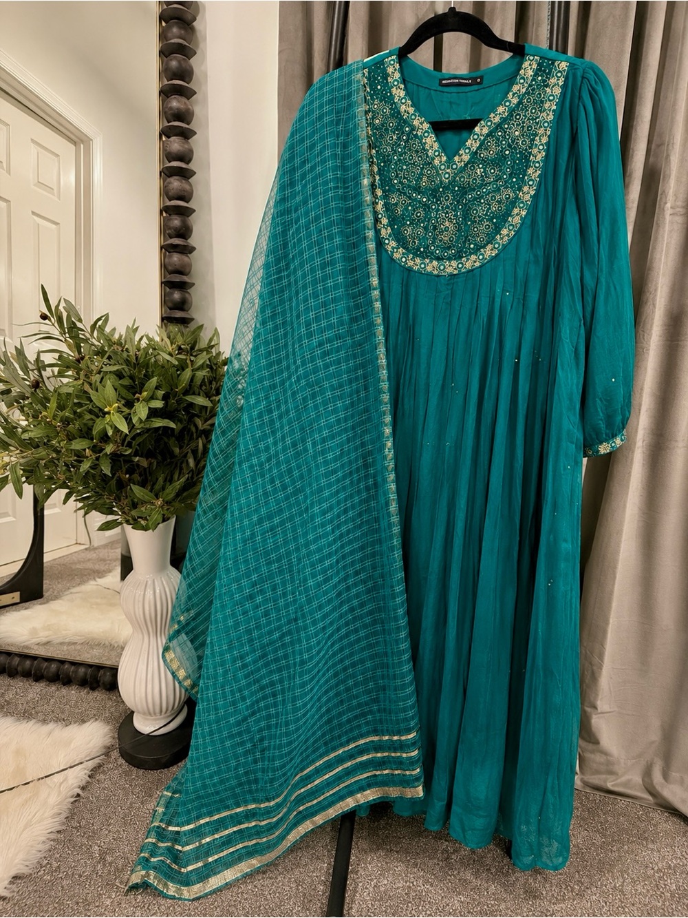 Generation Formals – Teal Chiffon Outfit (Size 12